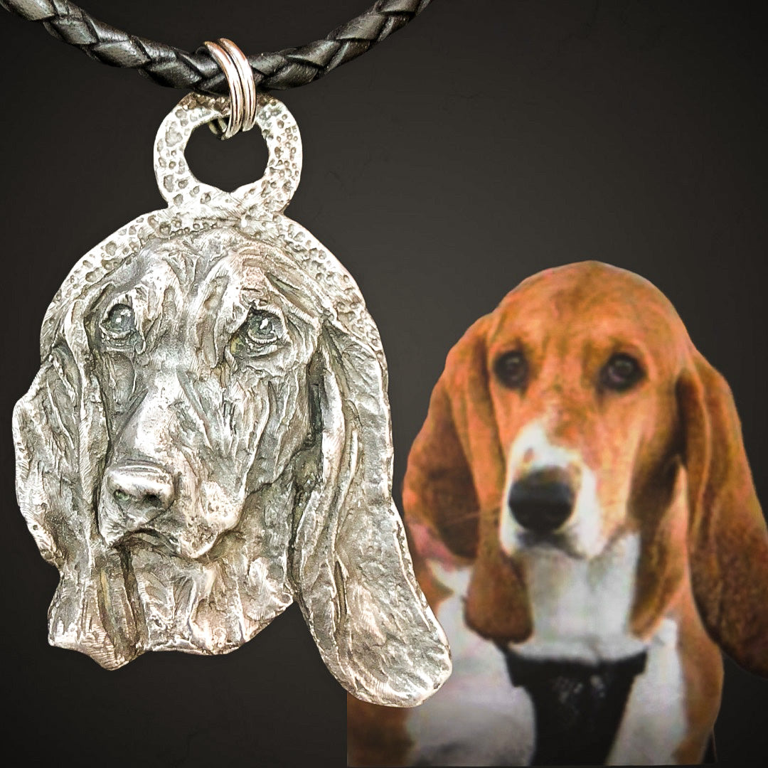 SHOP CUSTOM PET PORTRAITS IN METAL